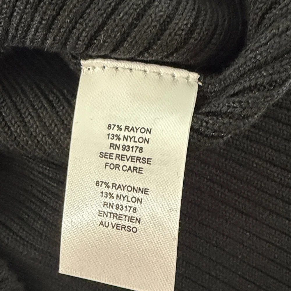 Tahari Black Ribbed Knit Sweater with puff sleeve | XS
